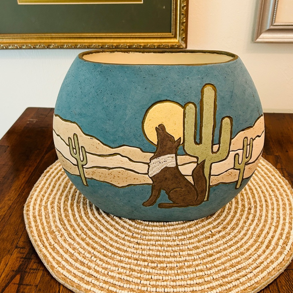 Hand-Painted Southwestern Ceramic Desert Planter with Howling Coyote - Blue